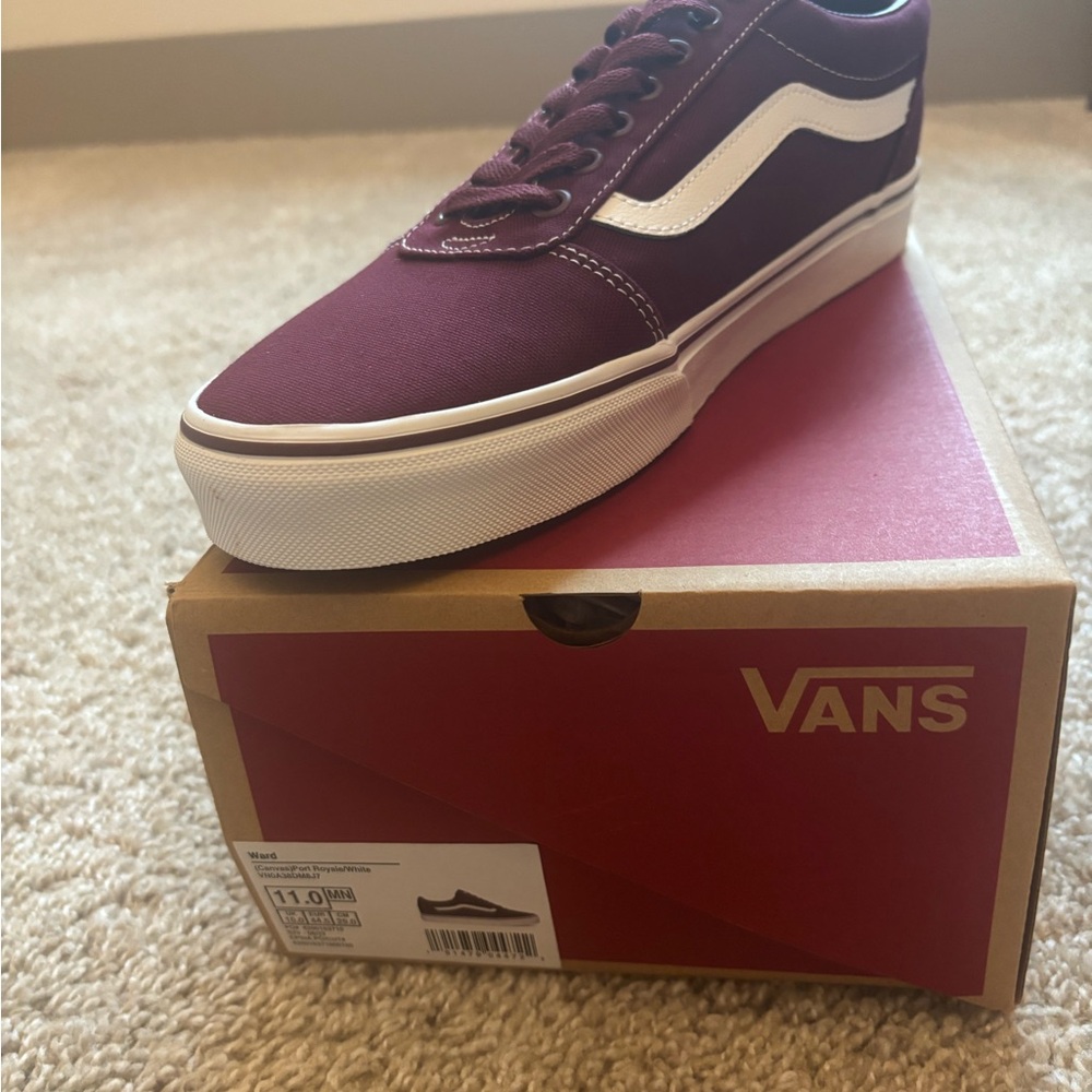Vans Men's Burgundy Canvas Sneakers (new size 11)